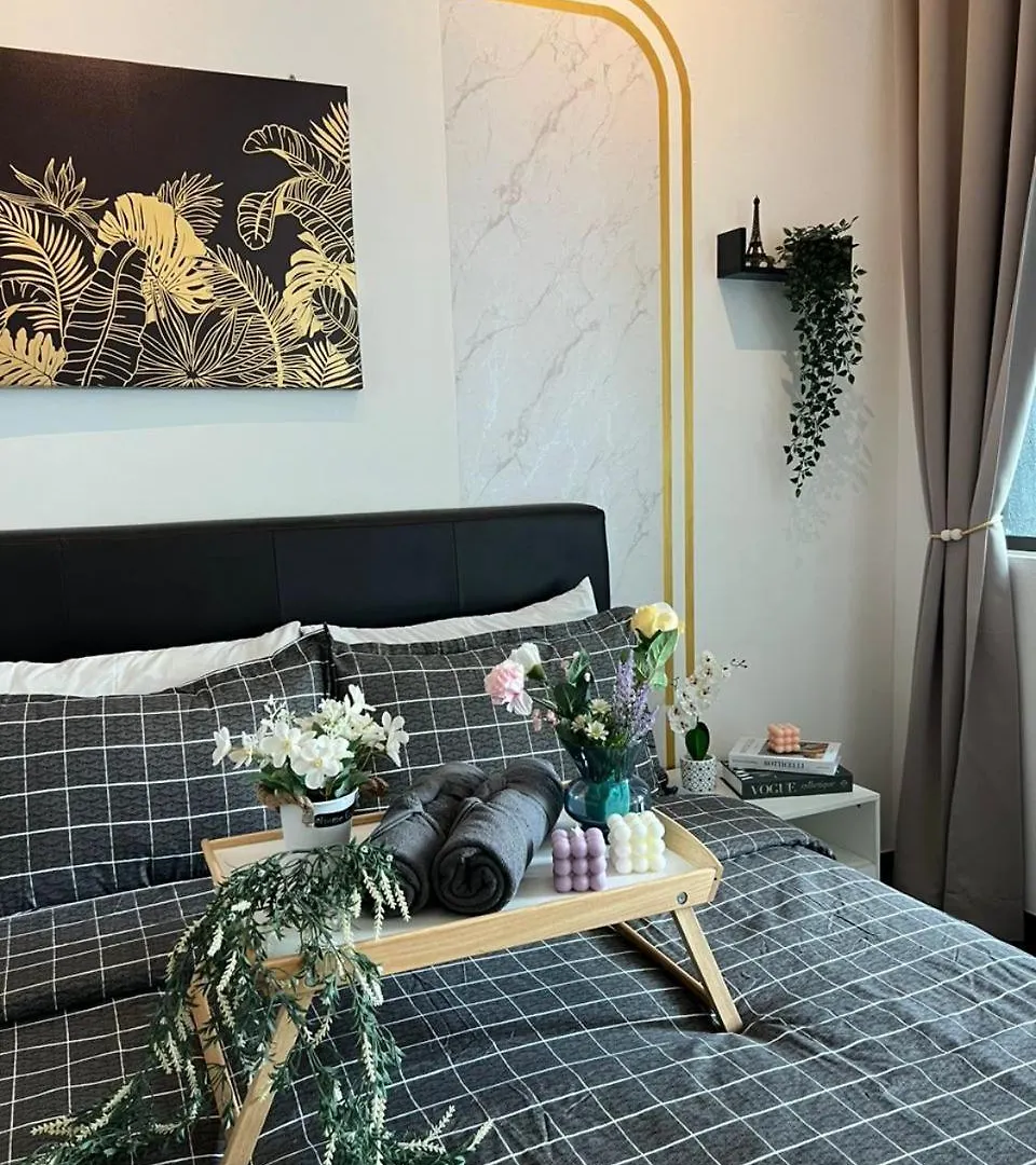 Breeze Cottage@Empire Damansara Petaling Jaya 0*,  Malaysia